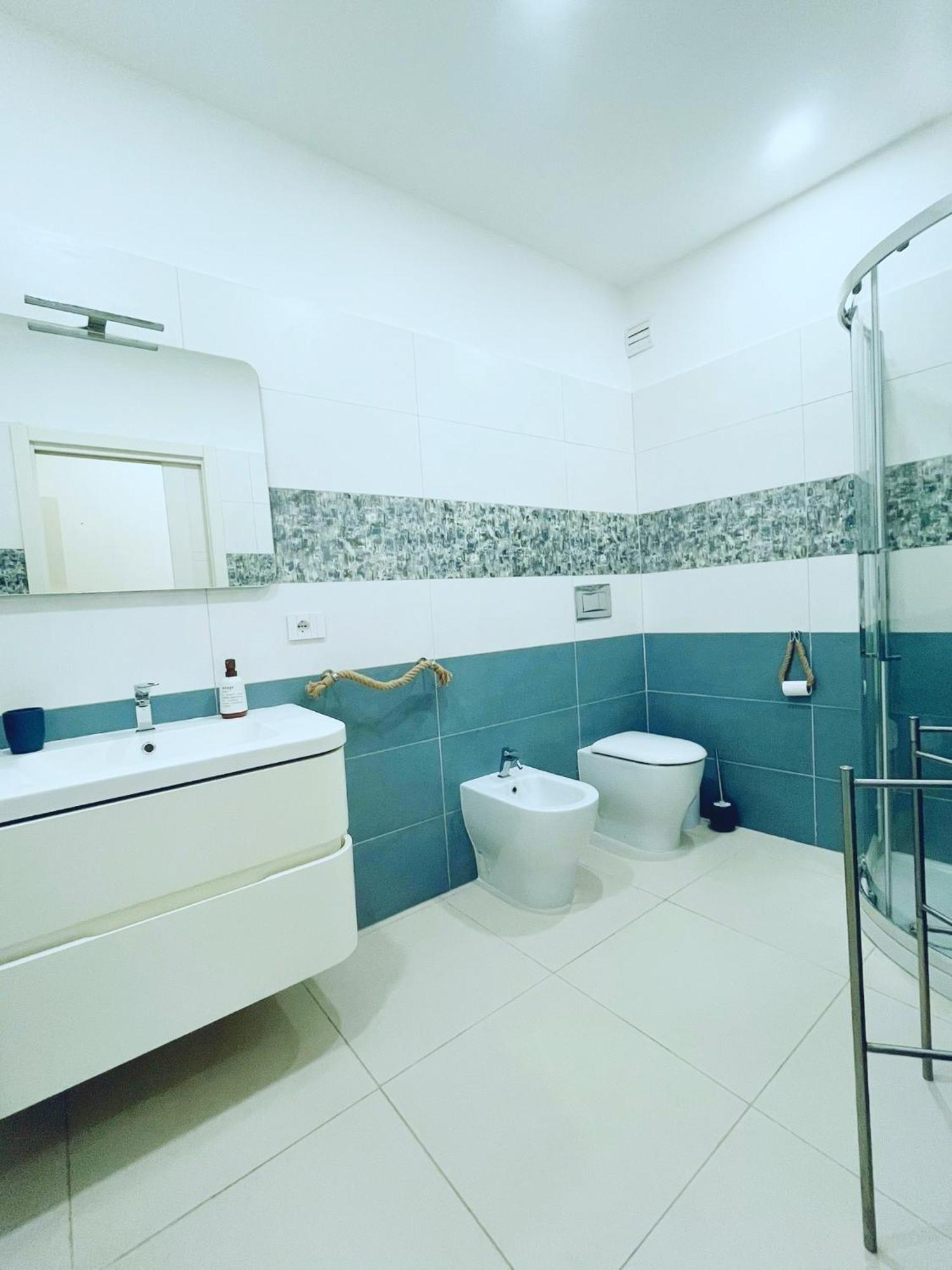 Lu House Appartamento Bastione Cagliari Luaran gambar